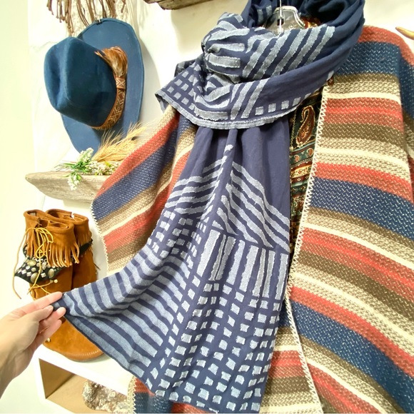 Cozy Roots boho scarf/wrap w maple leaf 🍁 and rustic /cottage core vibe - Picture 1 of 14